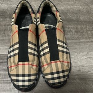Burberry sneakers size 8.5